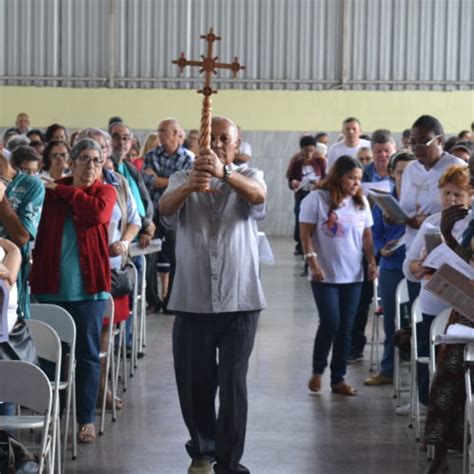 BATIZADOS E ENVIADOS DIOCESE DE DUQUE DE CAXIAS REALIZA ABERTURA DO