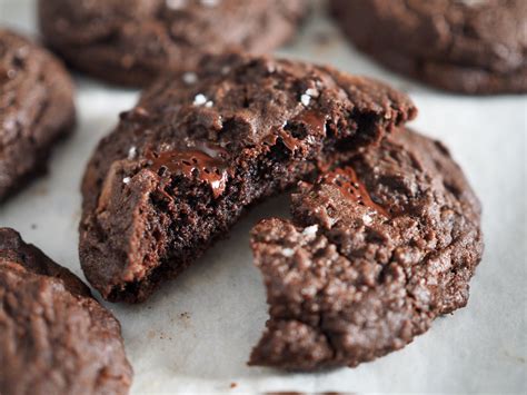 Double Chocolate Chunk Cookies VANILLYN BAKERY