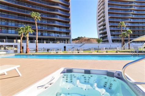 The Best Hotels with Heated Swimming Pools in Benidorm