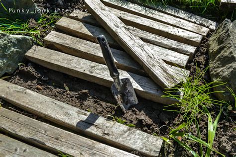 Pallet Wood Walkway 2 Years Later Did It Keep Yes Funky Junk Interiors