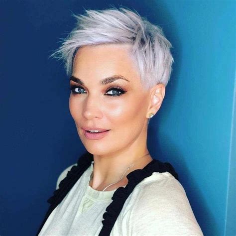 51 Pixie Haircuts Youll See Trending In 2019 Frisuren Haarschnitt