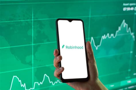 Robinhood Data Breach Leaks Details Of 7m Customers