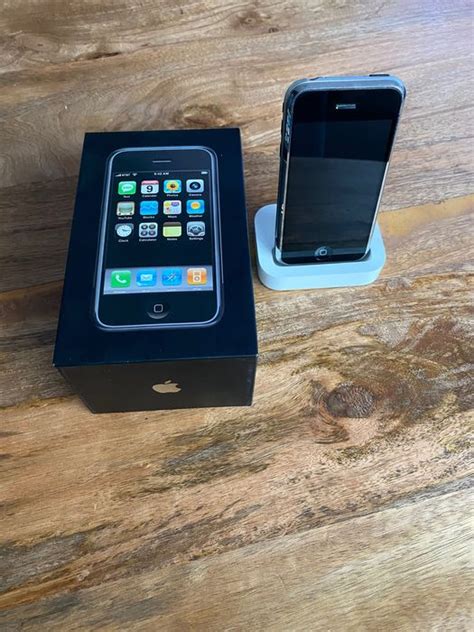 Apple 2g First Generation 8gb Iphone En La Caja Catawiki