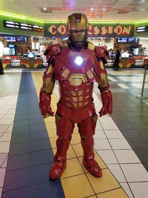 Iron Man Mk 7 Suit Tự Hào Mặc Thử Chiếc áo Giáp Của Người Hùng Và Trở