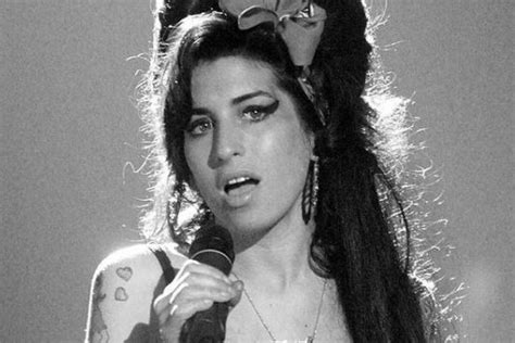 Se Cumplen 10 Años De La Muerte De Amy Winehouse Metro