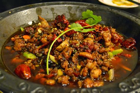 Voi hot pot - Koukussa sichuanilaiseen ruokaan — Juokse ja matkaile