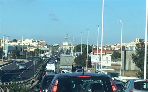 Cagliari Incidente Sull Asse Mediano Traffico In Tilt Nell Ora Di