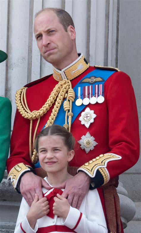 Photo Le Prince William De Galles Et La Princesse Charlotte De Galles