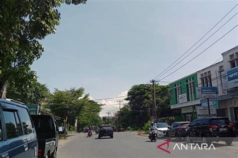 Bmkg Prakirakan Cuaca Berawan Di Sebagian Besar Kota Di Indonesia