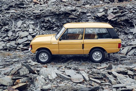 Land Rover Classic Restored The Original Range Rover To Like New Perfection The Drive