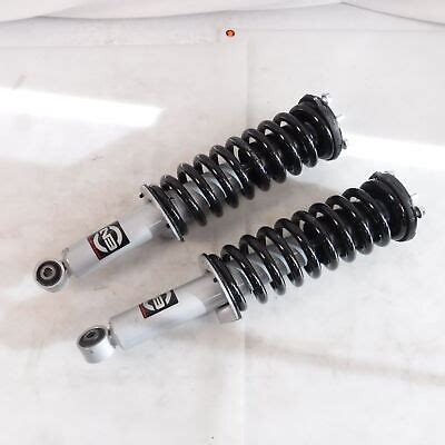 Pair Rough Country 2.5" Front Lifted Struts 501013 for 1996-2002 Toyota ...