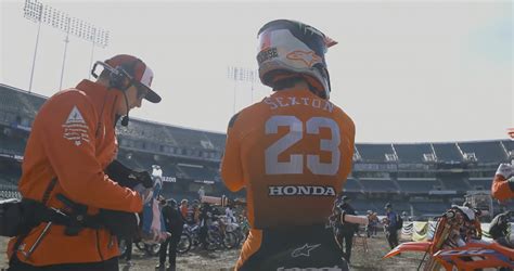 Oakland Supercross Press Day Practice Raw