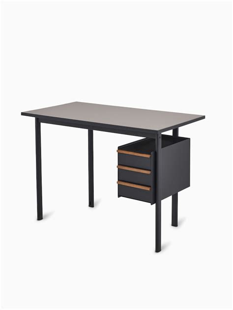 Desks Herman Miller