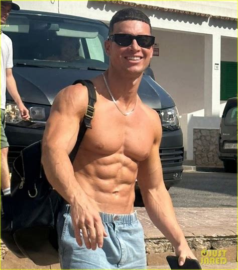 Dj Joel Corry Bares Ripped Six Pack Abs While Going Shirtless In Ibiza