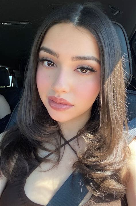 Latina Makeup Reference Selfie Part