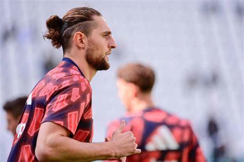 Juve Rabiot E Il Rapporto Con Allegri Retroscena Sul Passato