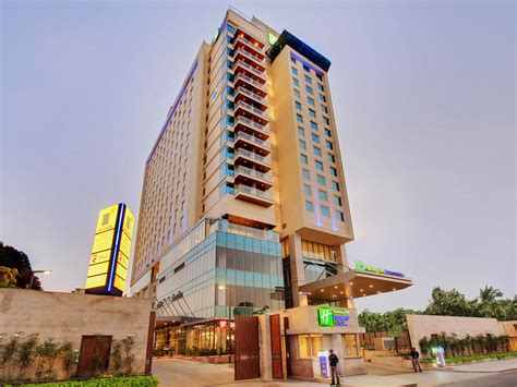 Holiday Inn Express And Suites Bengaluru Racecourse Hotel By Ihg