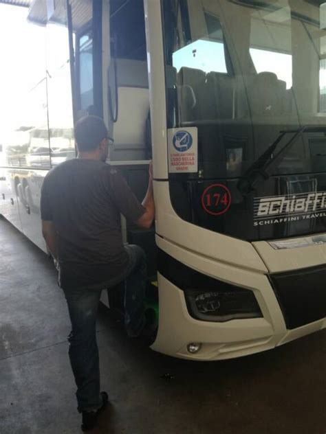 In Tanti Da Velletri A Foce Verde Il Bus Schiaffini Collega Piazza