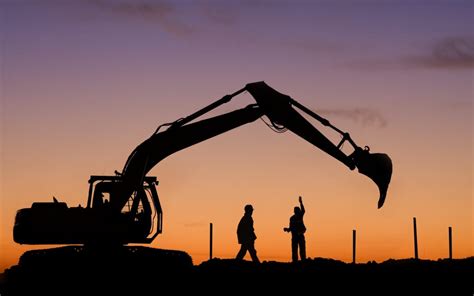 Excavator At Sunseton Site Hydraulic Hose Replacement Service