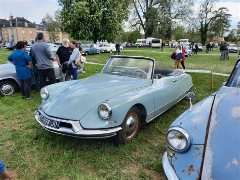 Citroën 1958 DS Cabriolet Usine Beaune 2023 Maquetland Le monde