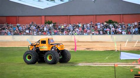 Monster Truck Backflip EPIC FAIL YouTube