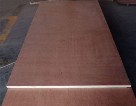 China Mm Container Flooring Plywood With Phenolic Glue Keruing Veneer