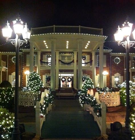 Trinity Christmas City, USA | Mansions, Conway twitty, Conway