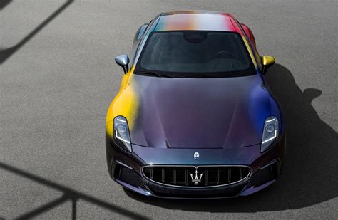 瑪莎拉蒂驚艷米蘭設計週 Maserati Granturismo Primaserie 純電雙門gt轎跑75周年限量版 世界高級品