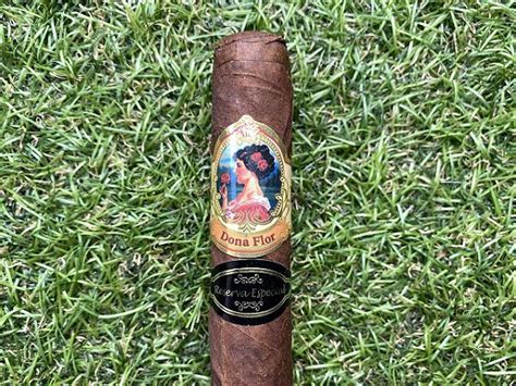 Charuto Dona Flor Robusto Reserva Especial Unidade Pipesmoking