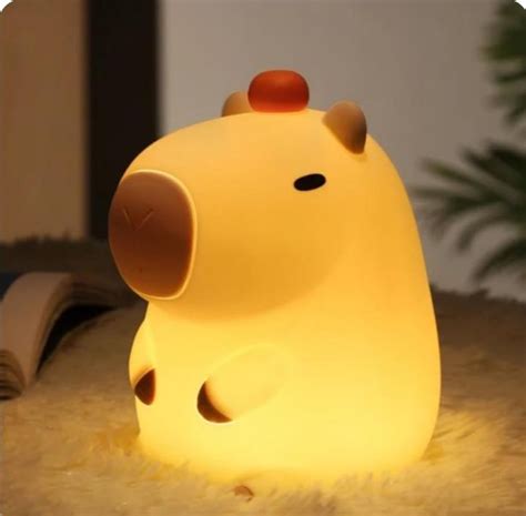 Luminária de Silicone Capivara Capybara Luz Noturna LED Recarregável