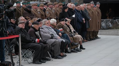 Lat Temu Przekszta Cono Zwi Zek Walki Zbrojnej W Armi Krajow