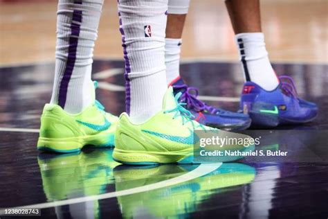 Anthony Davis Shoes Photos and Premium High Res Pictures - Getty Images