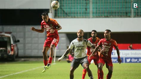 Ragam Komentar Bobotoh Setelah Persib Tahan Bali United Di Bri Liga