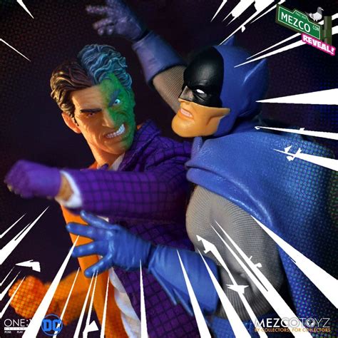 Batman and Two-Face Fight Their Way Into Mezco One:12 Collective