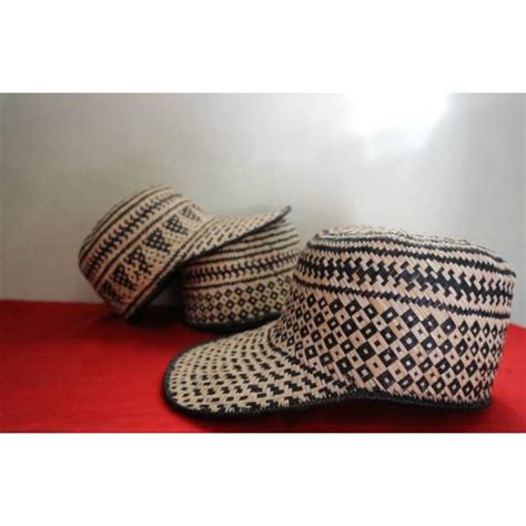 Jual Topi Rotan Topi Anyaman Rotan Topi Bundar Topi Pet Khas Dayak