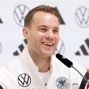 Em Manuel Neuer L Sst Seine Zukunft Im Dfb Team Offen