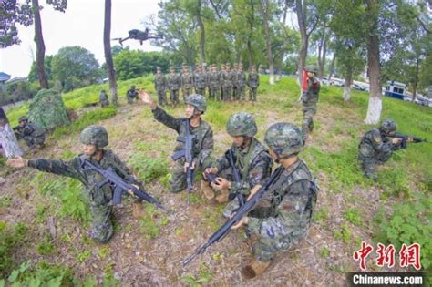 武警桂林支队：下基层到一线 “武教头”送教上门 爱国主义 中国青年网