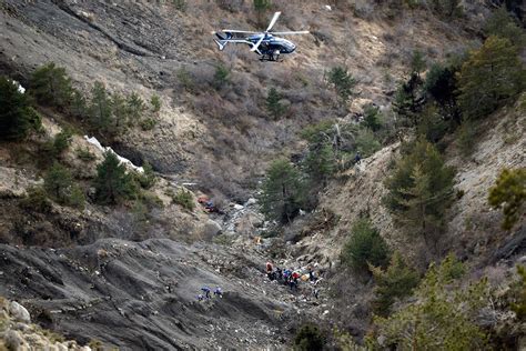 Germanwings Plane Crash No Pilot Should Be Alone In The Cockpit TIME