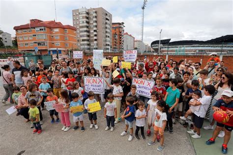 Indignaci N En El Ceip Bala Dos Por La Supresi N De Un Aula