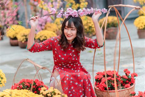 Girl Flowers Tet Holiday Free Photo On Pixabay Pixabay