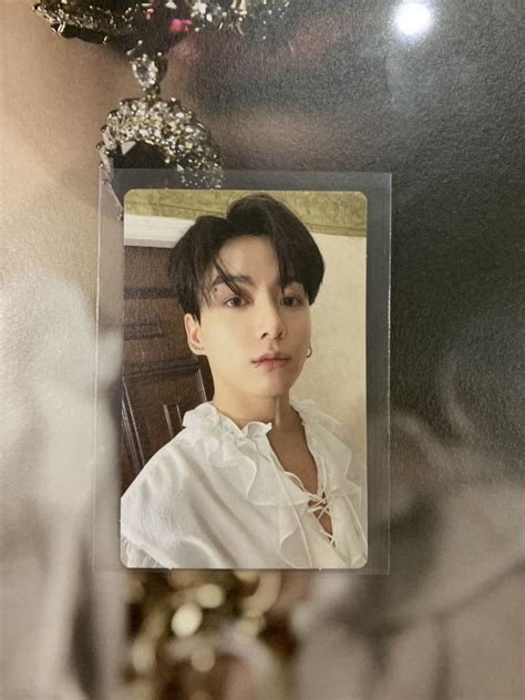 Yahooオークション Bts グク ジョングク Jungkook 写真集 ランダム