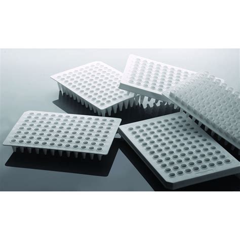 0 2ml 96 Well PCR Plate 402001 1 Case