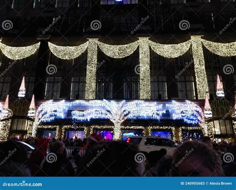 Christmas Lights New York City Editorial Stock Photo - Image of ...