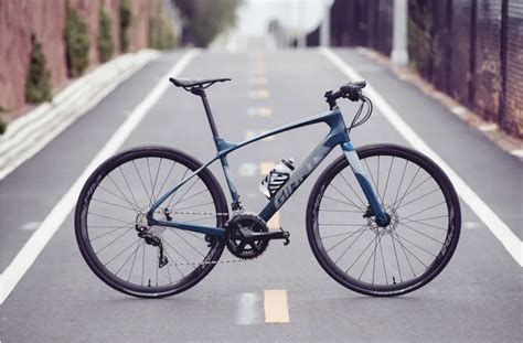 Giant Fastroad Advanced 1 2019 Flat Bar Road Bike Blue