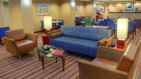 Hampton Inn Gainesville-Haymarket from $104. Gainesville Hotel Deals & Reviews - KAYAK