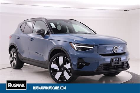 New 2023 Volvo XC40 Recharge Pure Electric Twin Plus 4D Sport Utility