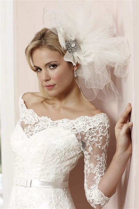 Sharon Hoey Sassi Holford Wedding Gown Accessories Wedding Dress