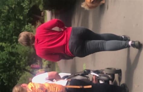 JUICY AND ROUND MILF ASS IN THE PARK ThisVid