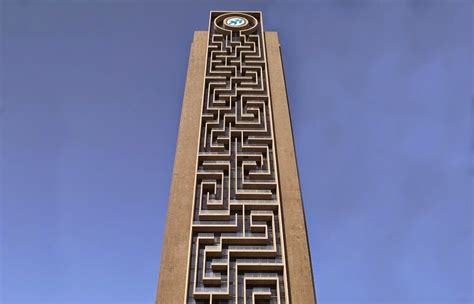 The Maze Tower In Dubai Has The Worlds Largest Vertical Maz