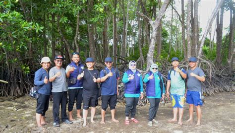 Menyelami Keindahan Pantai Pulau Dua Enggano Universitas Bengkulu